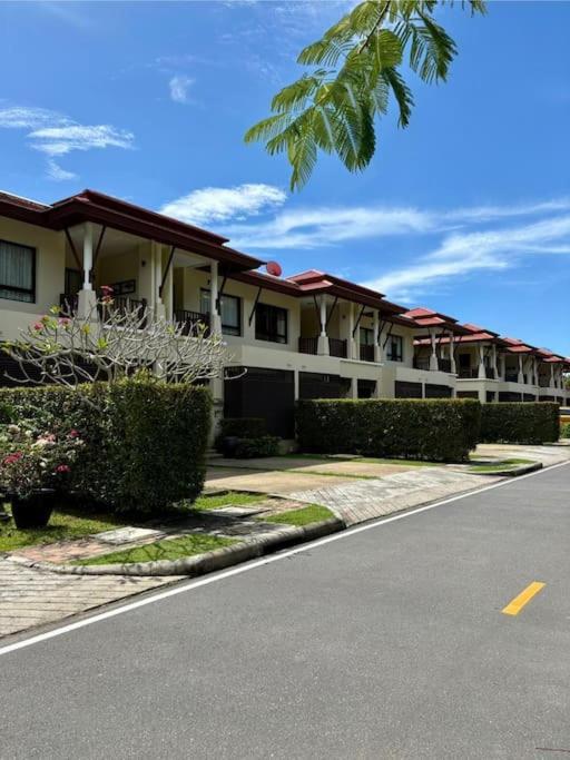 2 Bed Pool Townhouse Laguna Village Layan Apartment Phuket