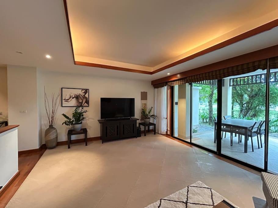 2 Bed Pool Townhouse Laguna Village Layan